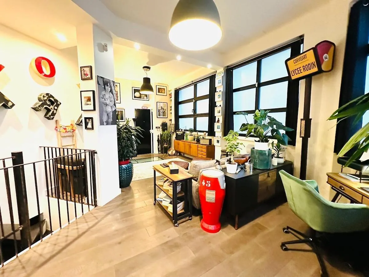 Perfect Home To Discover Paris In Peace With Love 0*,